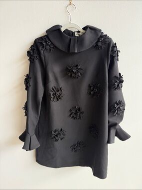 Black Floral Appliqué Long Sleeve Tunic